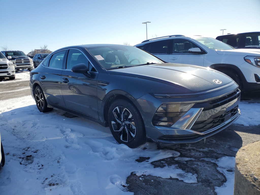 Used 2024 Hyundai Sonata SEL Sedan