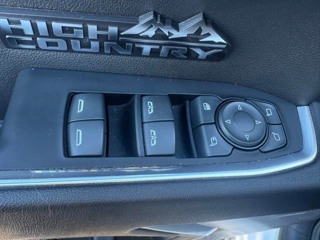 2023 Chevrolet Silverado 1500 High Country - Photo 14