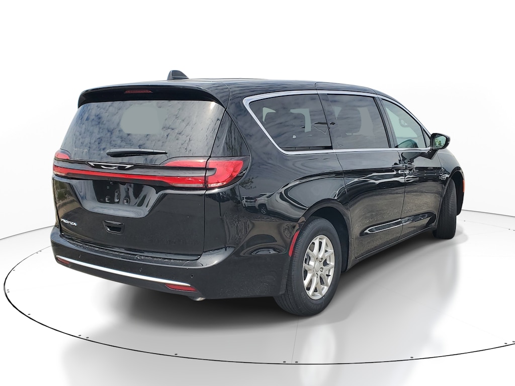 New 2027 Chrysler Pacifica SELECT Passenger Van