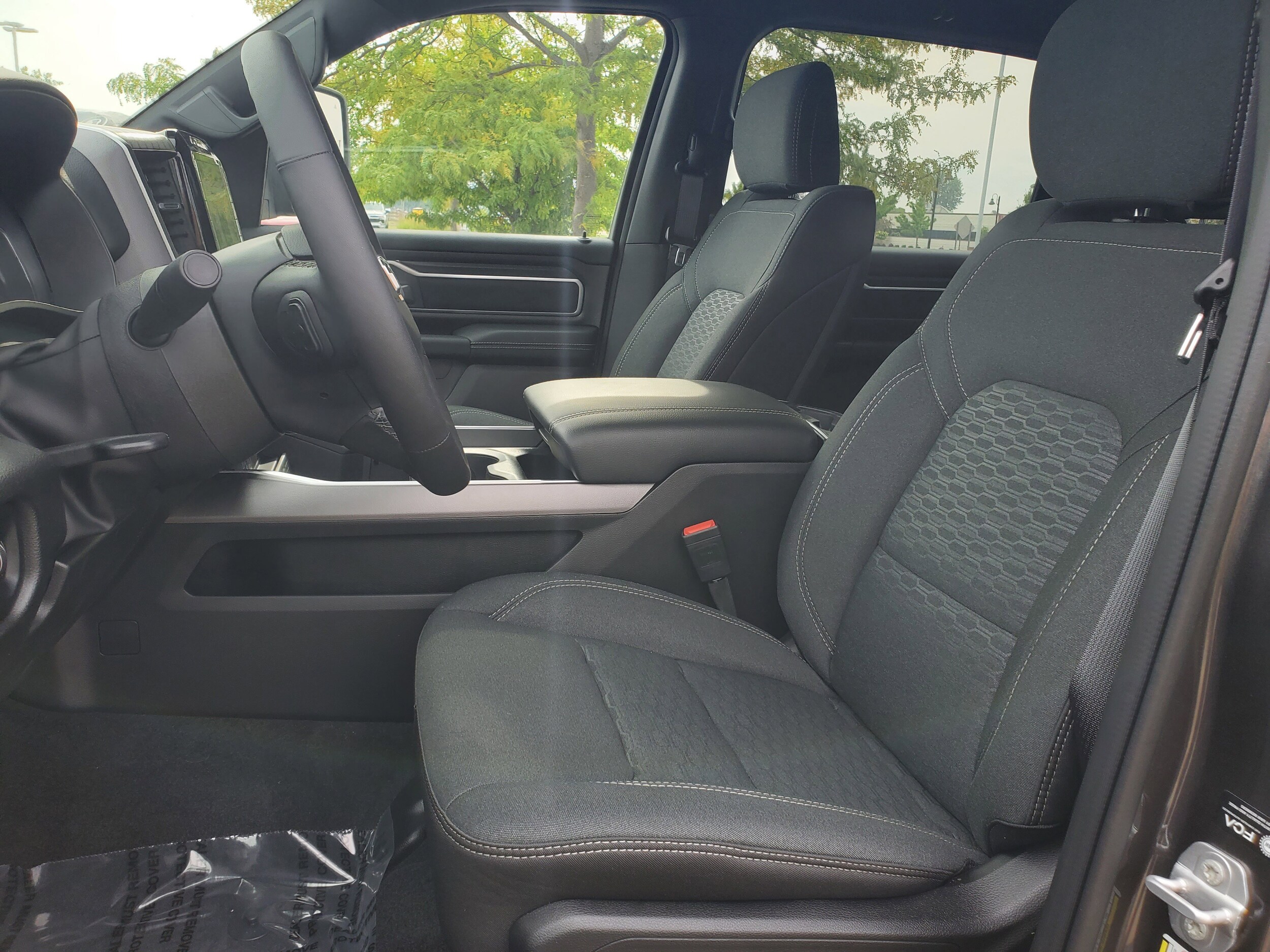 2025 Ram 1500 Big Horn Lone Star photo 3