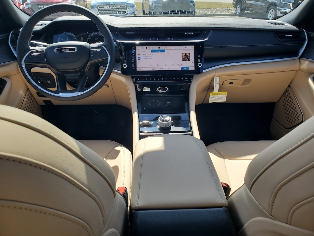 New 2026 Jeep Grand Cherokee LIMITED 4X4 Sport Utility