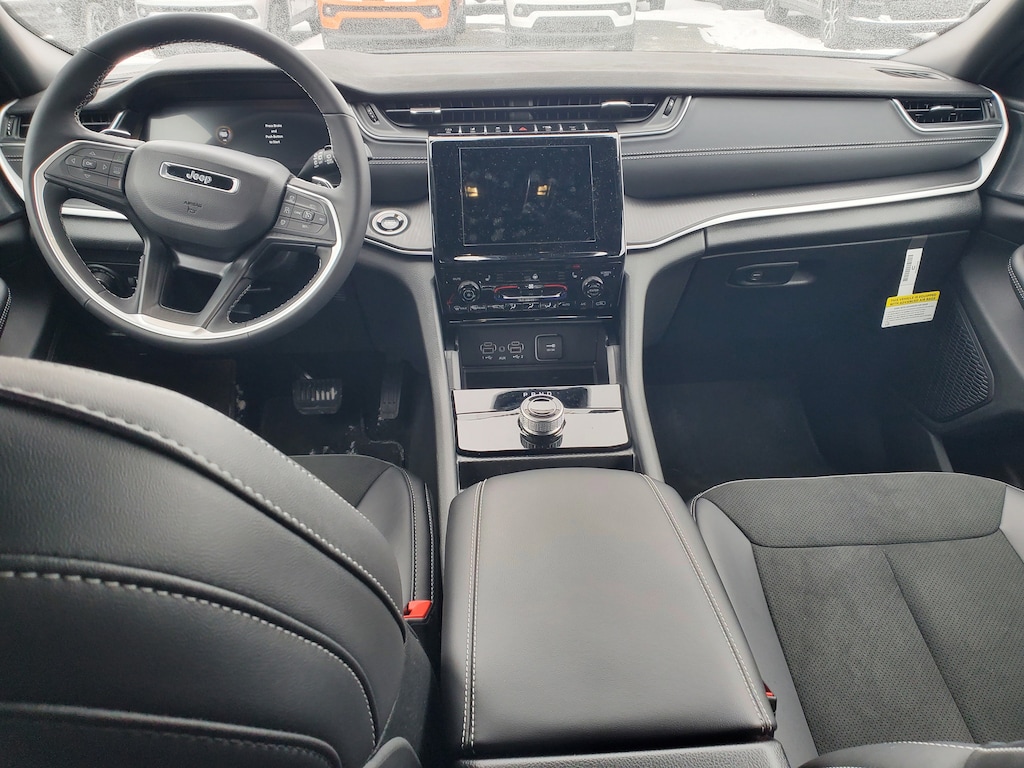 New 2025 Jeep Grand Cherokee ALTITUDE X 4X4 Sport Utility