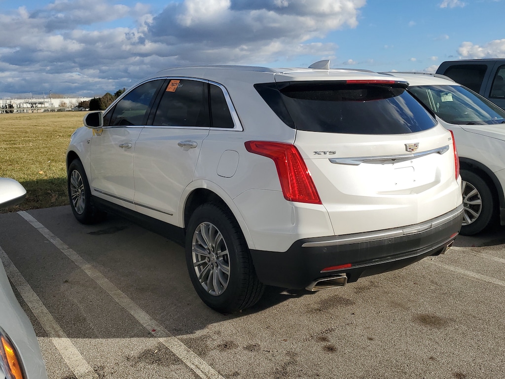 Used 2017 Cadillac XT5 Luxury SUV