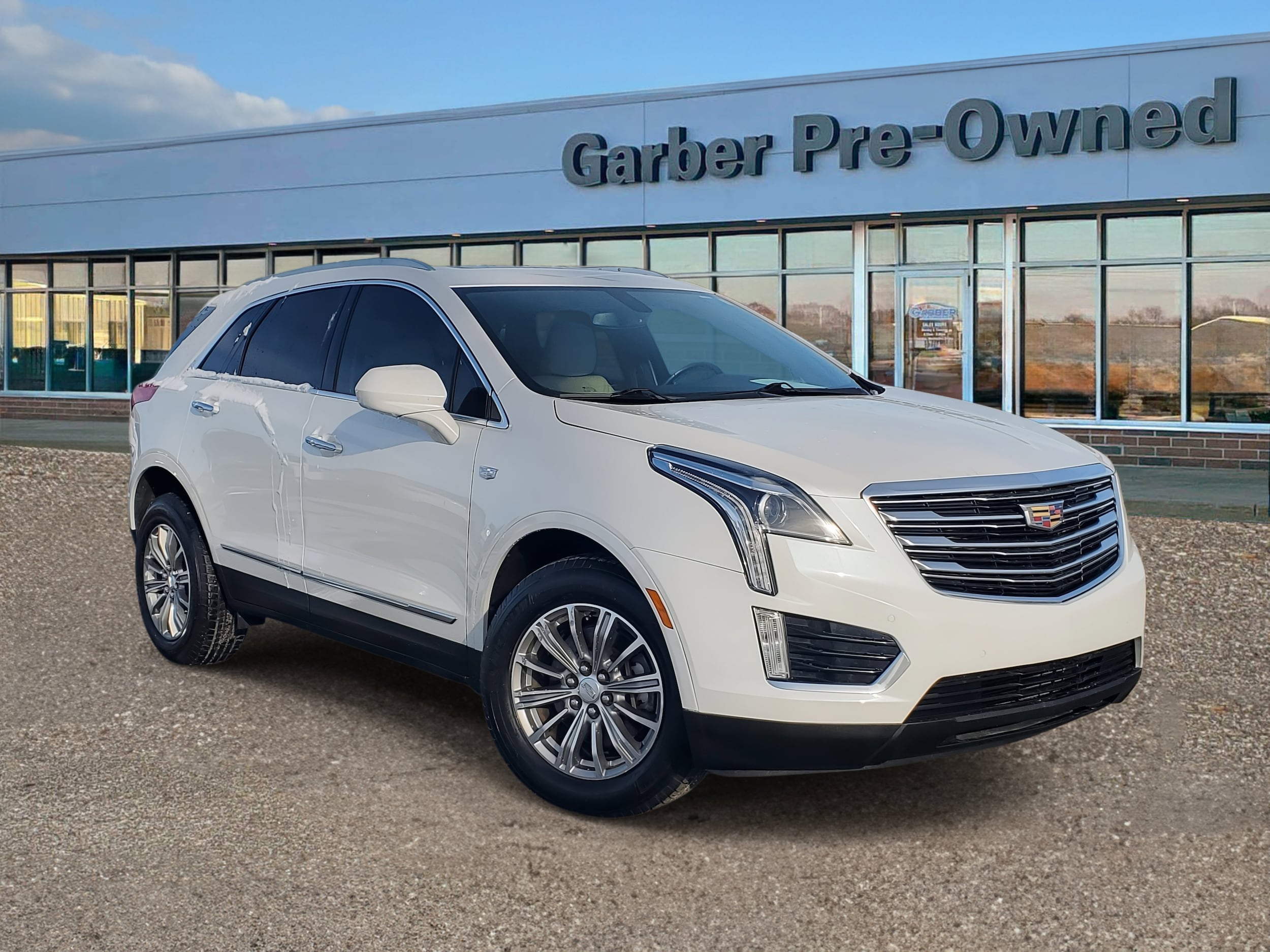 2017 Cadillac XT5 Luxury's photo