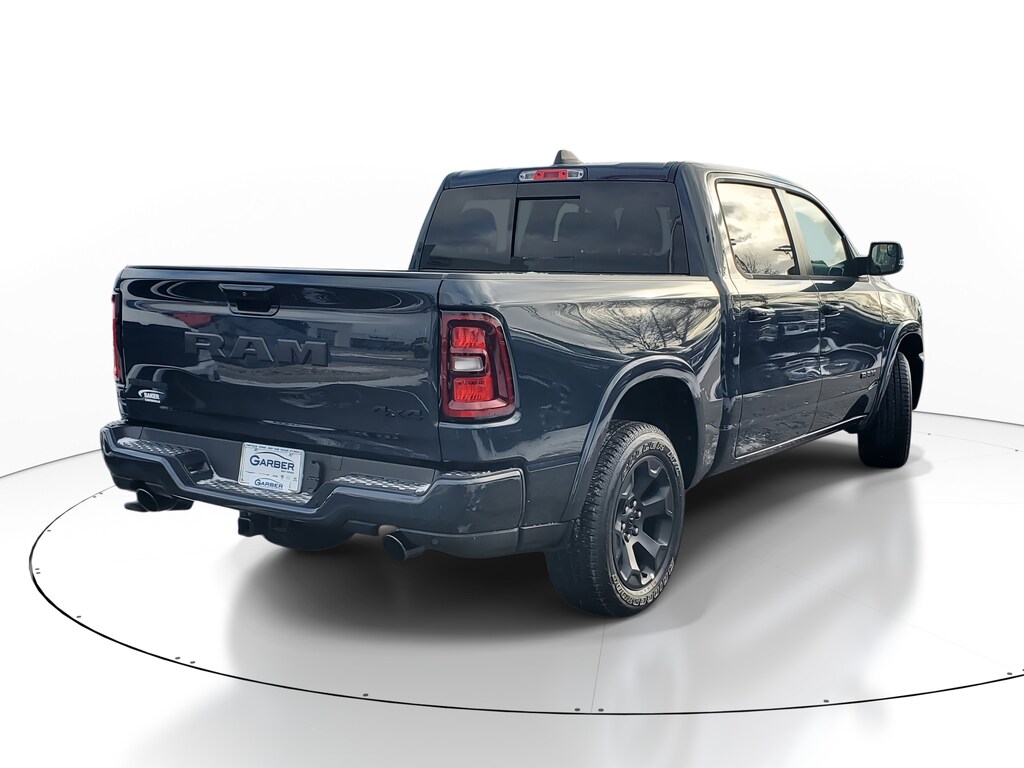 New 2026 Ram 1500 BIG HORN CREW CAB 4X4 5'7 BOX Pickup