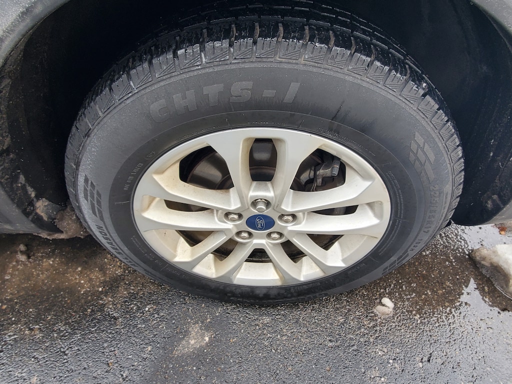 Used 2020 Ford Escape SE SUV