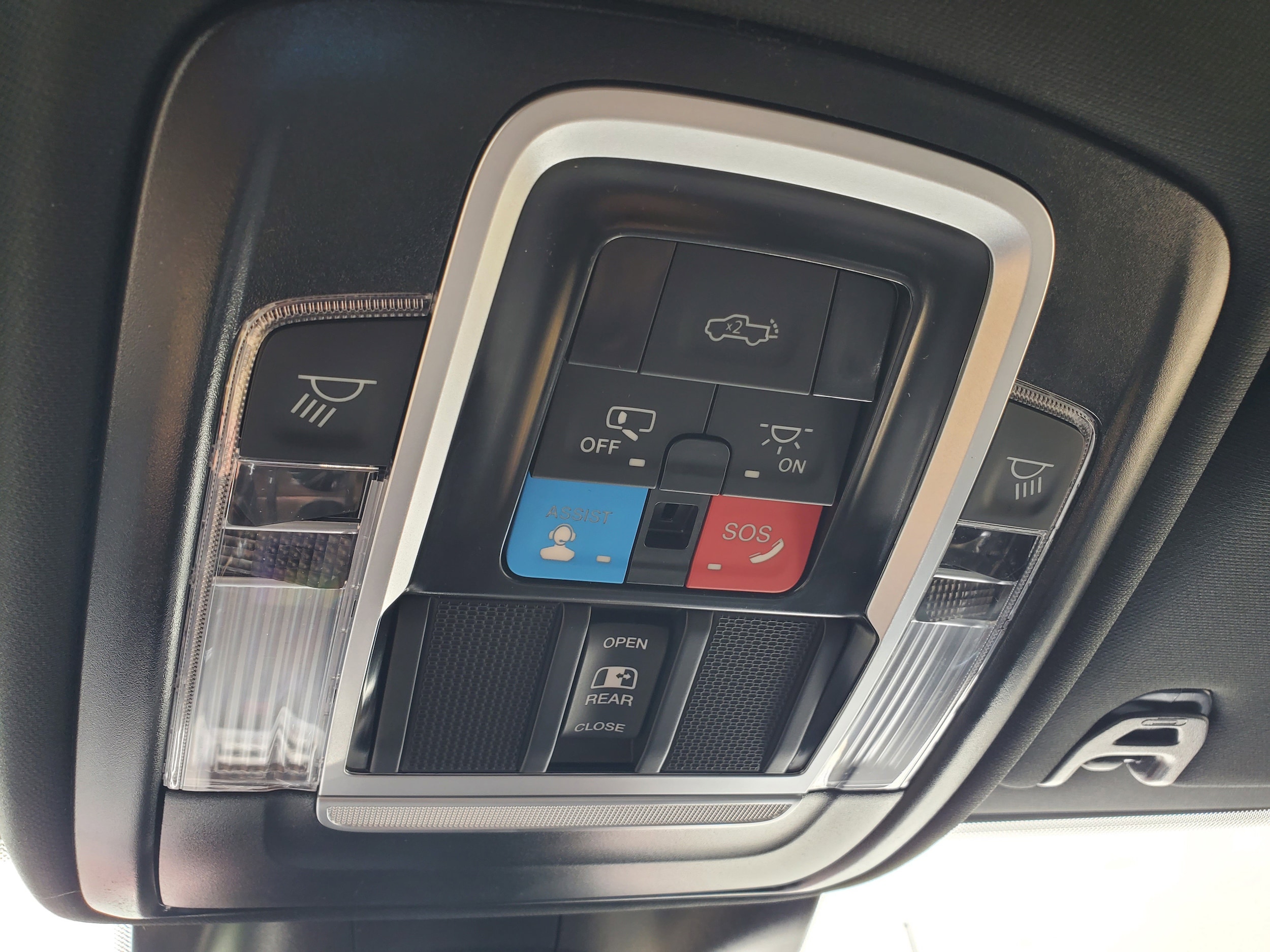 2026 RAM 2500 Laramie - Photo 29