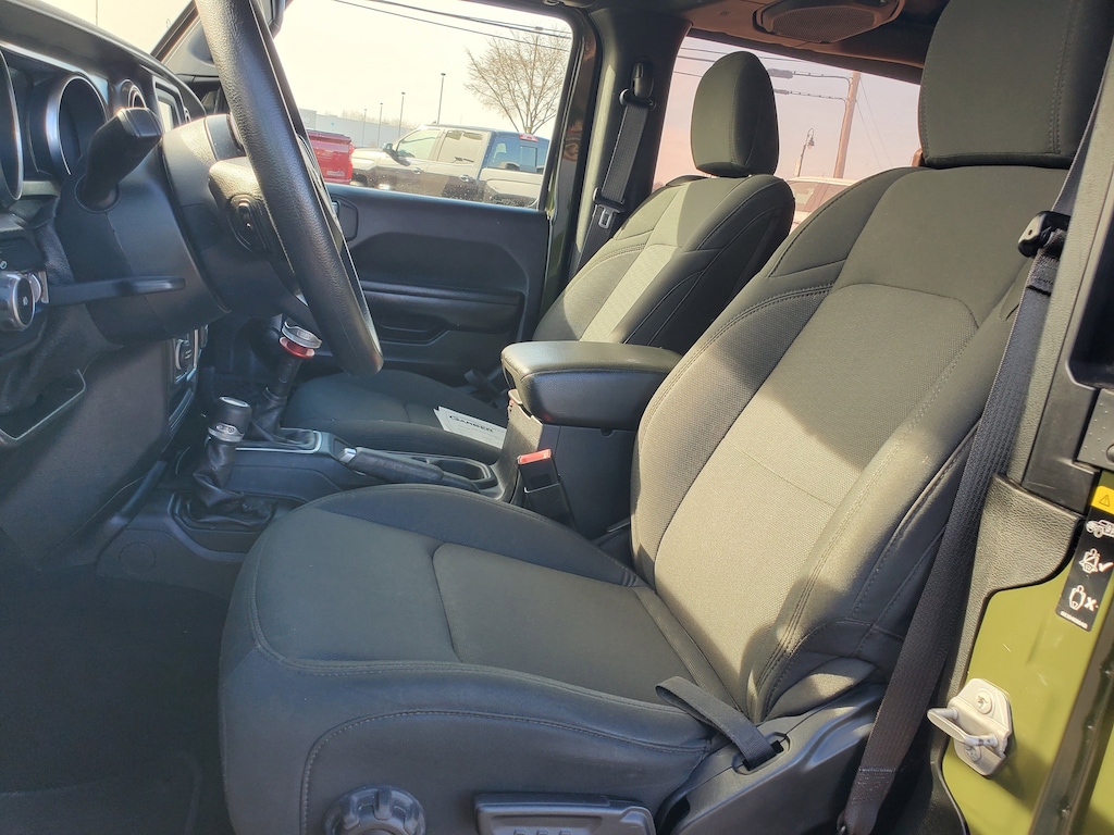 Used 2021 Jeep Wrangler Sport SUV
