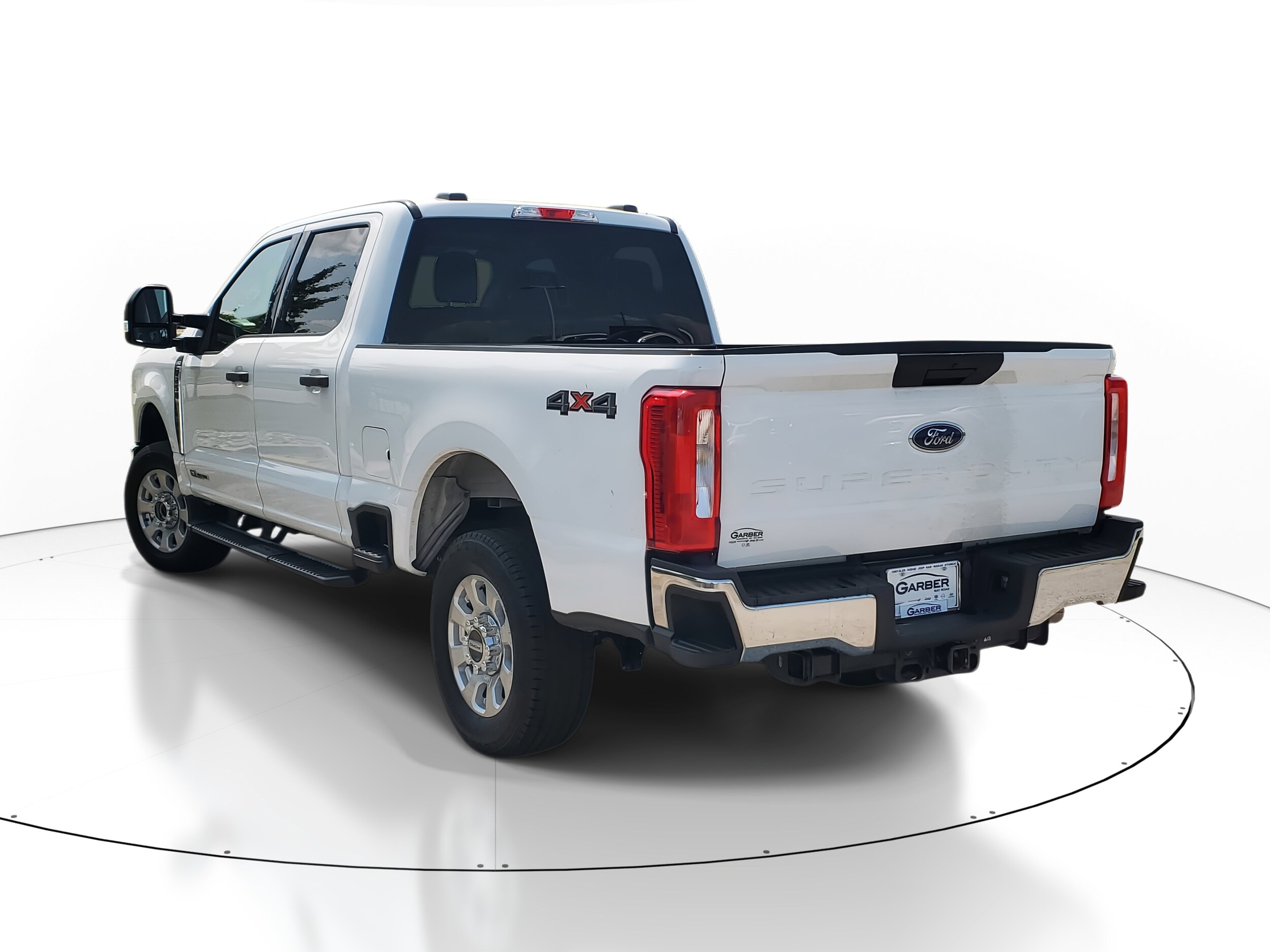 2024 Ford F-250 photo 2