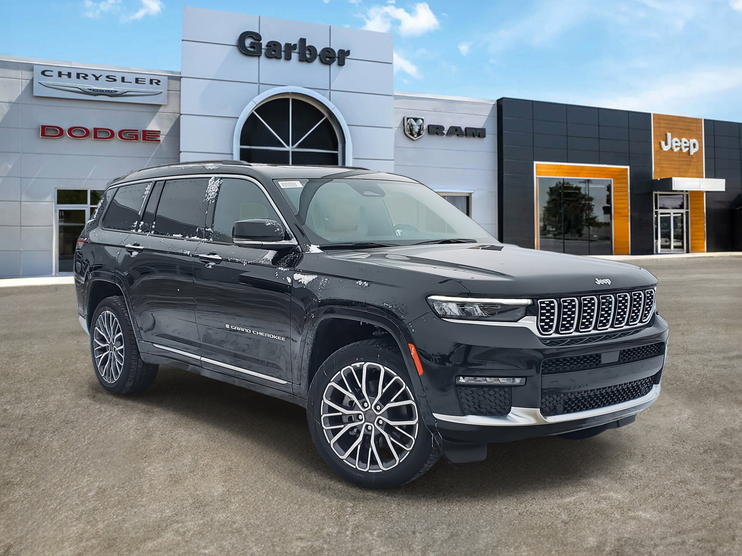 2025 Jeep Grand Cherokee L Summit Reserve's photo