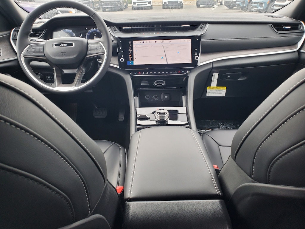 New 2026 Jeep Grand Cherokee LIMITED 4X4 Sport Utility