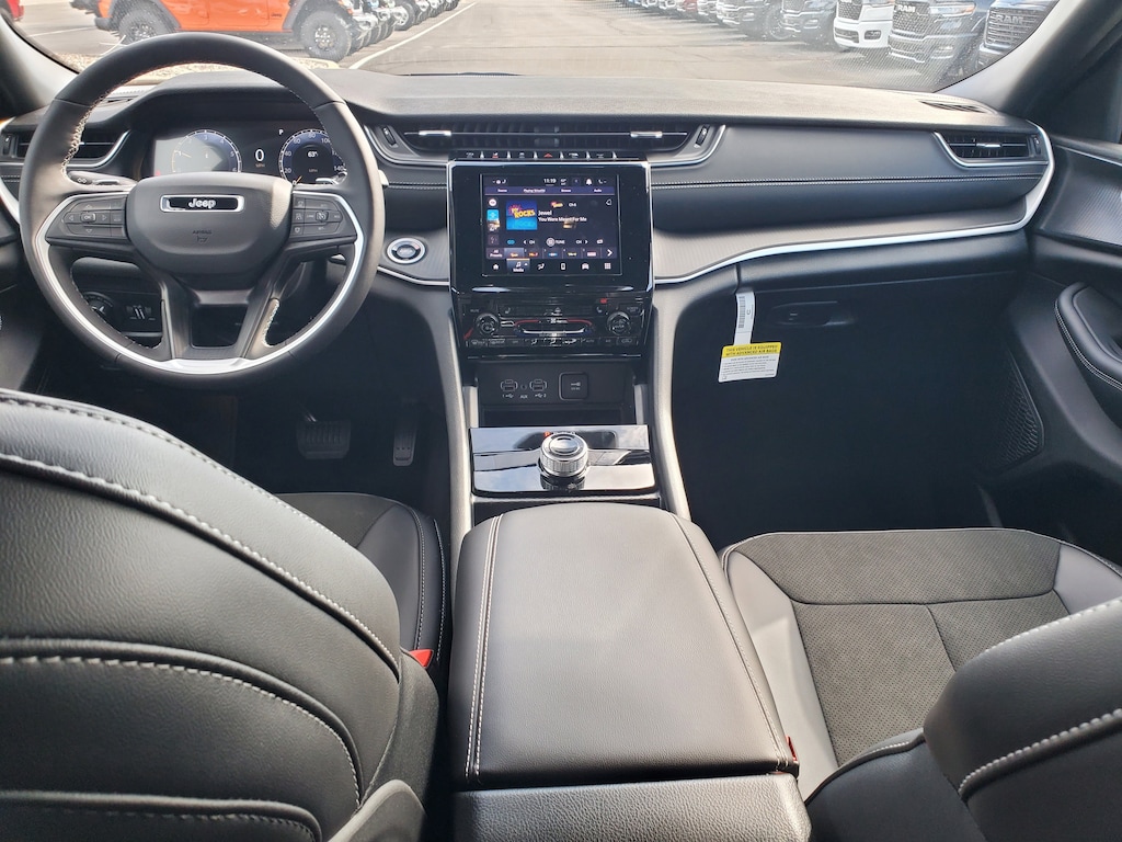 New 2025 Jeep Grand Cherokee ALTITUDE X 4X4 Sport Utility