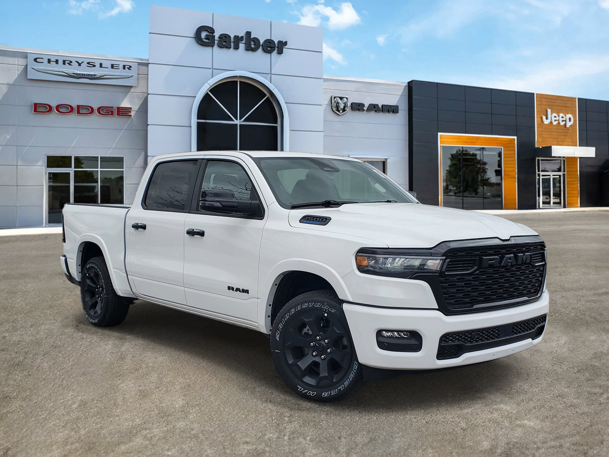 2026 RAM 1500 Big Horn/Lone Star 4x4 Crew Cab 5'7's photo
