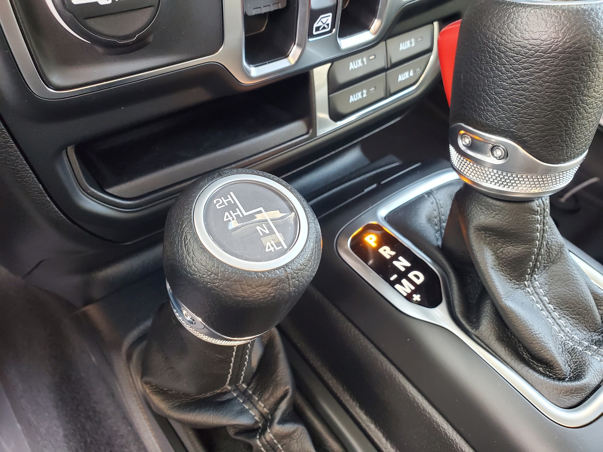 2026 Jeep Wrangler 4-Door Sahara - Photo 20