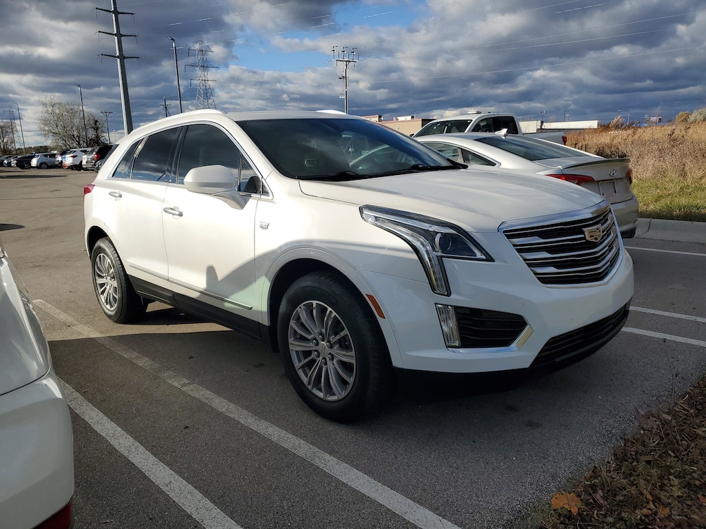 Used 2017 Cadillac XT5 Luxury SUV