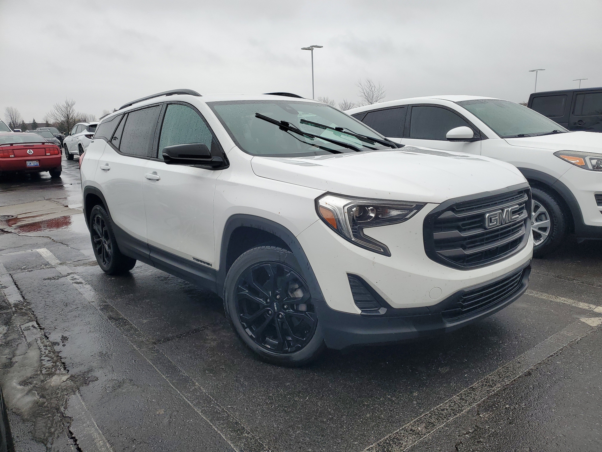 2020 GMC Terrain SLE's photo