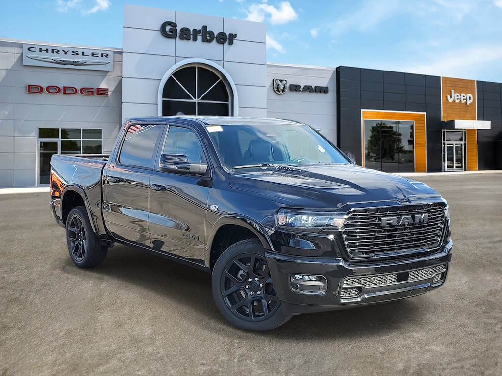 New 2026 Ram 1500 LARAMIE CREW CAB 4X4 5'7 BOX Pickup