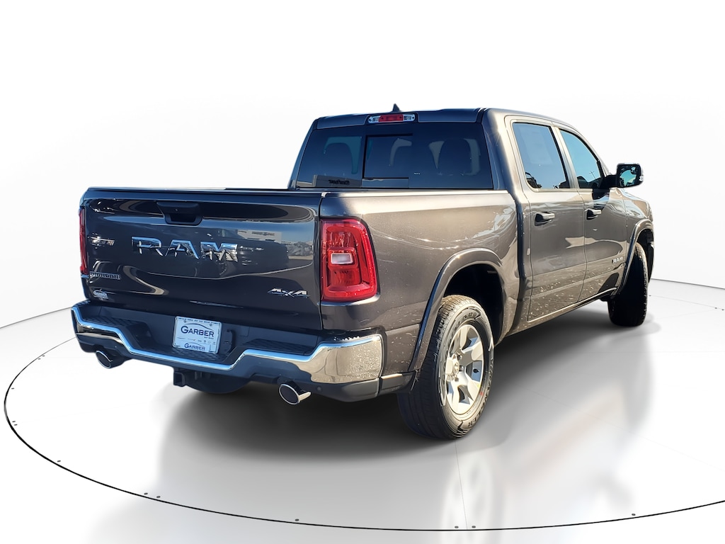 New 2026 Ram 1500 BIG HORN CREW CAB 4X4 5'7 BOX Pickup