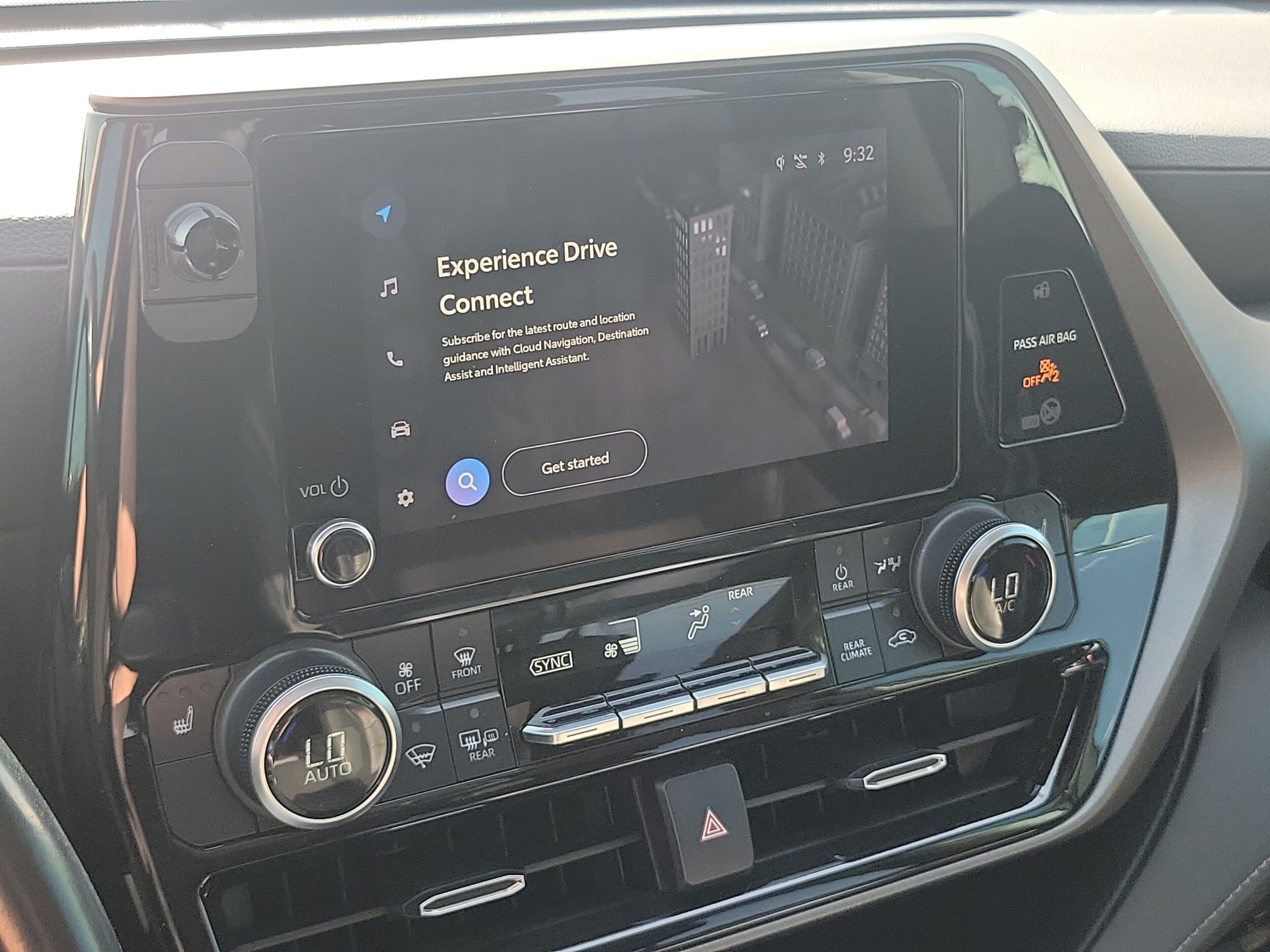 2023 Toyota Highlander XLE - Photo 16