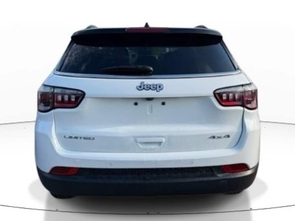 Used 2024 Jeep Compass Limited SUV