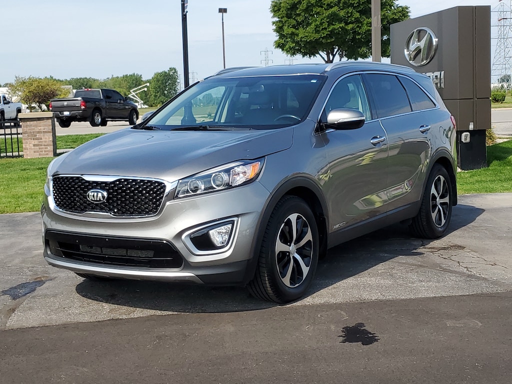 Used 2017 Kia Sorento EX SUV