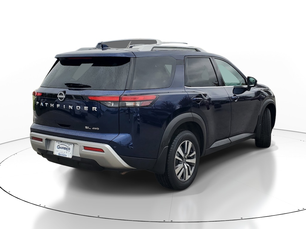 Used 2025 Nissan Pathfinder SL SUV