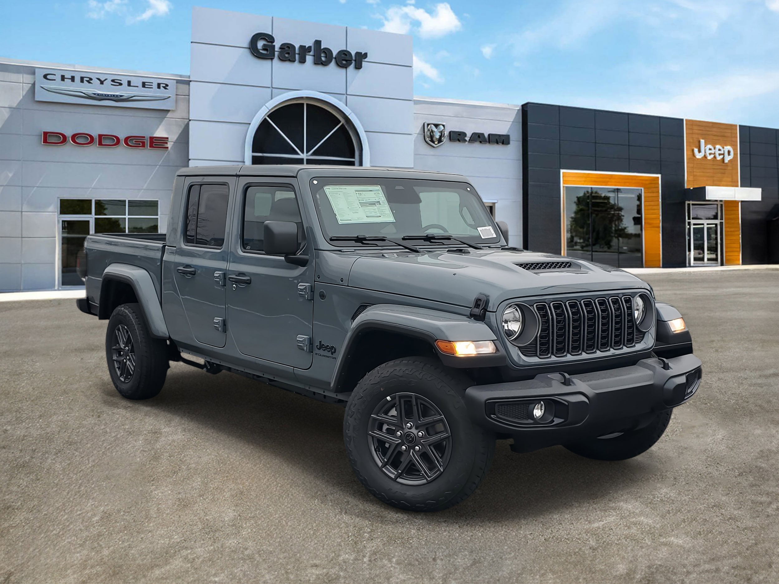 2026 Jeep Gladiator Sport S's photo