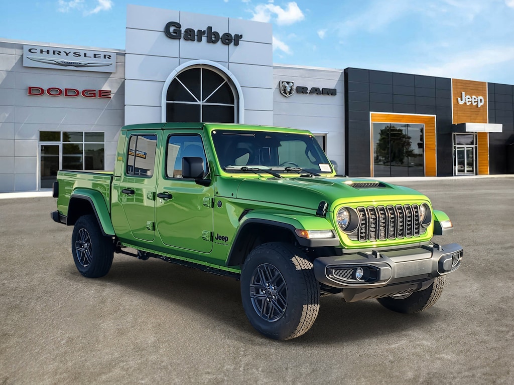 New 2026 Jeep Gladiator SPORT S 4X4 Pickup