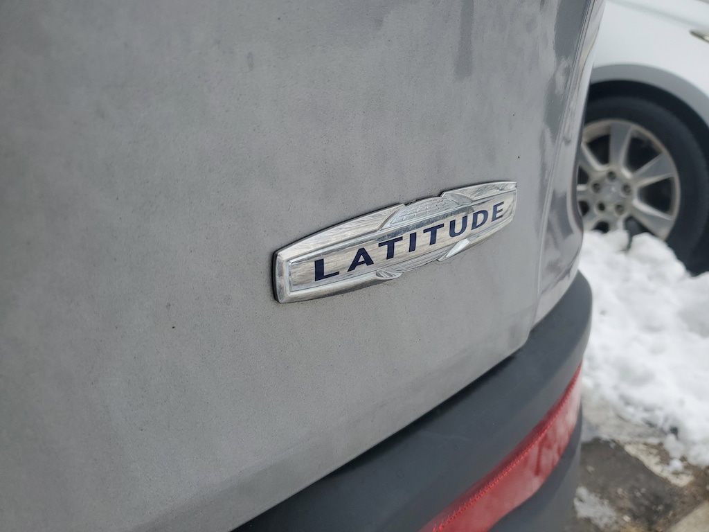 Used 2016 Jeep Cherokee Latitude SUV