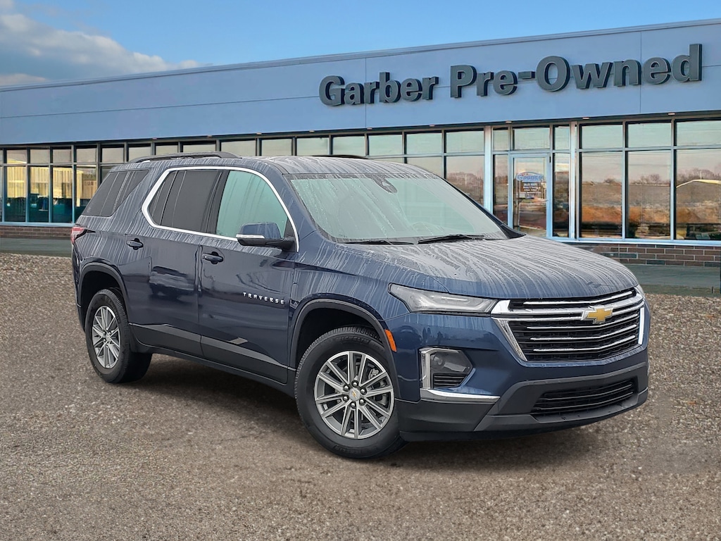 Used 2023 Chevrolet Traverse LT Leather SUV