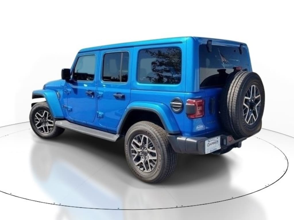 New 2025 Jeep Wrangler 4-DOOR SAHARA Sport Utility
