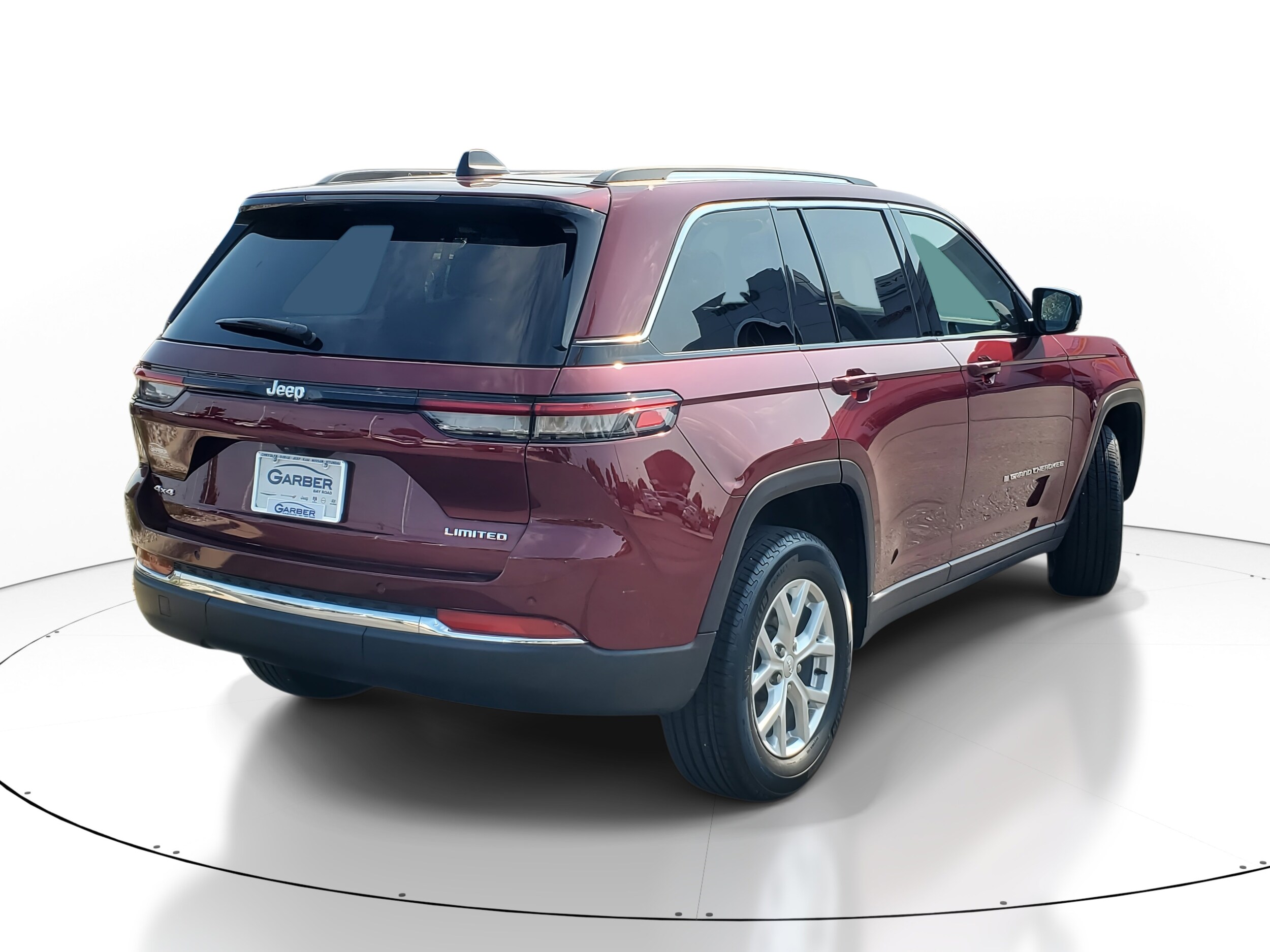2023 Jeep Grand Cherokee Limited photo 2