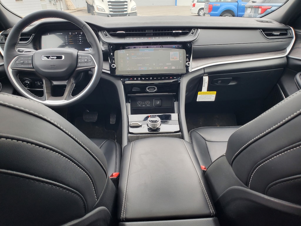 New 2026 Jeep Grand Cherokee LIMITED 4X4 Sport Utility