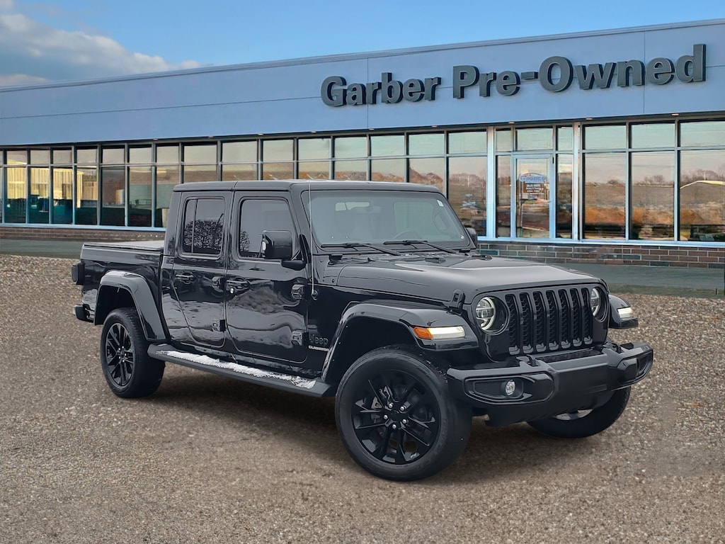 Used 2022 Jeep Gladiator High Altitude Truck Crew Cab