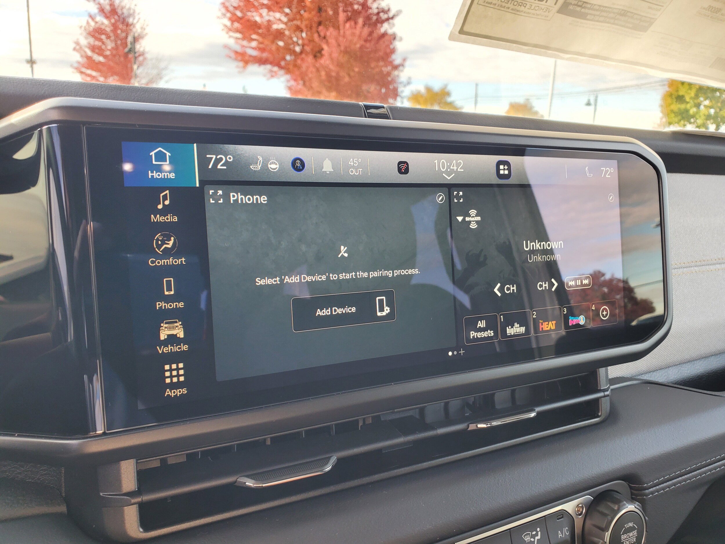 2026 Jeep Wrangler 4-Door Sahara - Photo 17