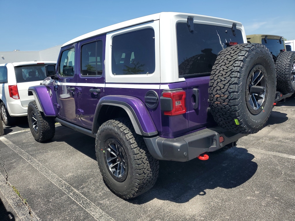 New 2026 Jeep Wrangler 4-DOOR RUBICON X Sport Utility