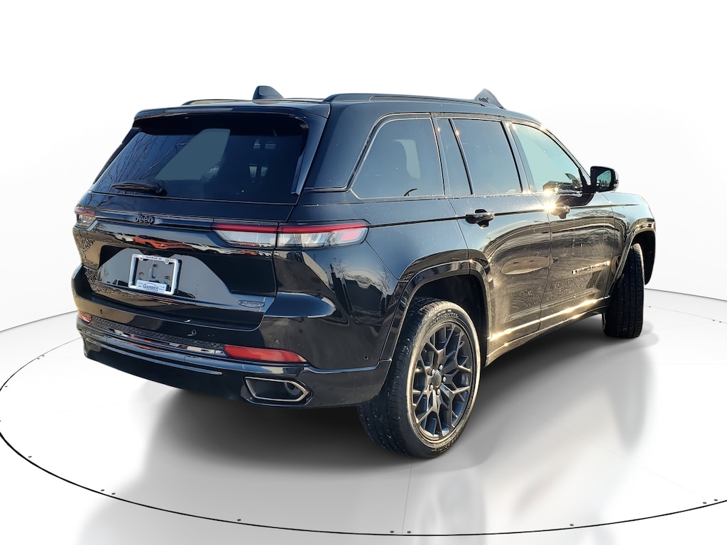 New 2025 Jeep Grand Cherokee SUMMIT 4X4 Sport Utility