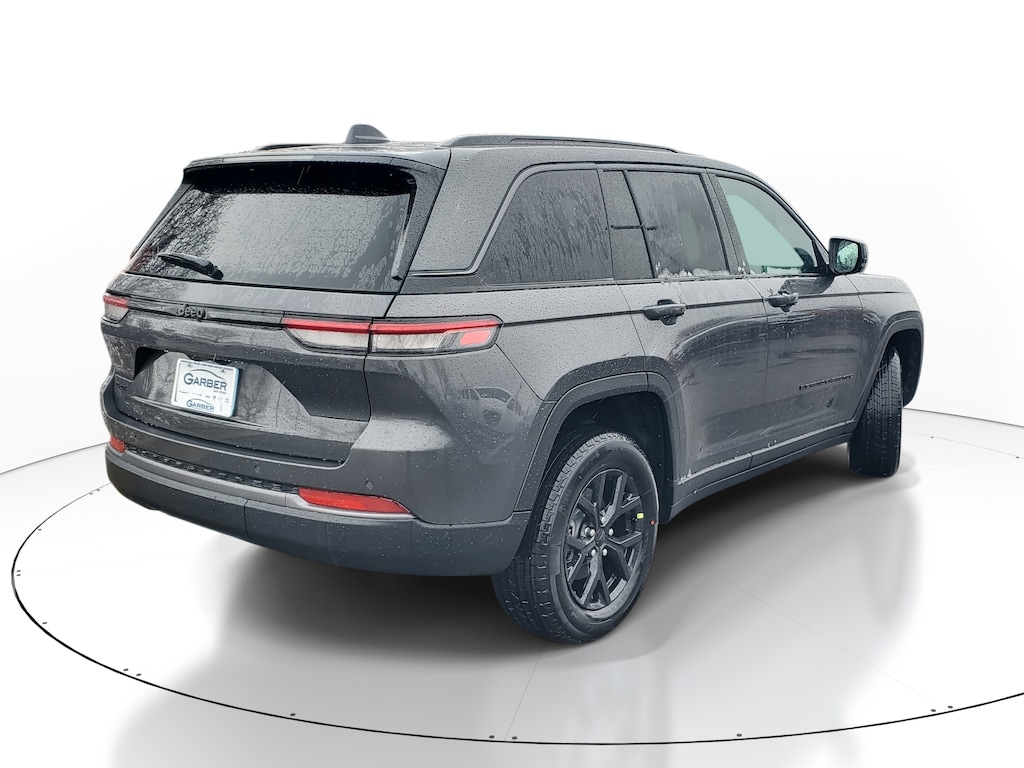 New 2026 Jeep Grand Cherokee LAREDO ALTITUDE 4X4 Sport Utility