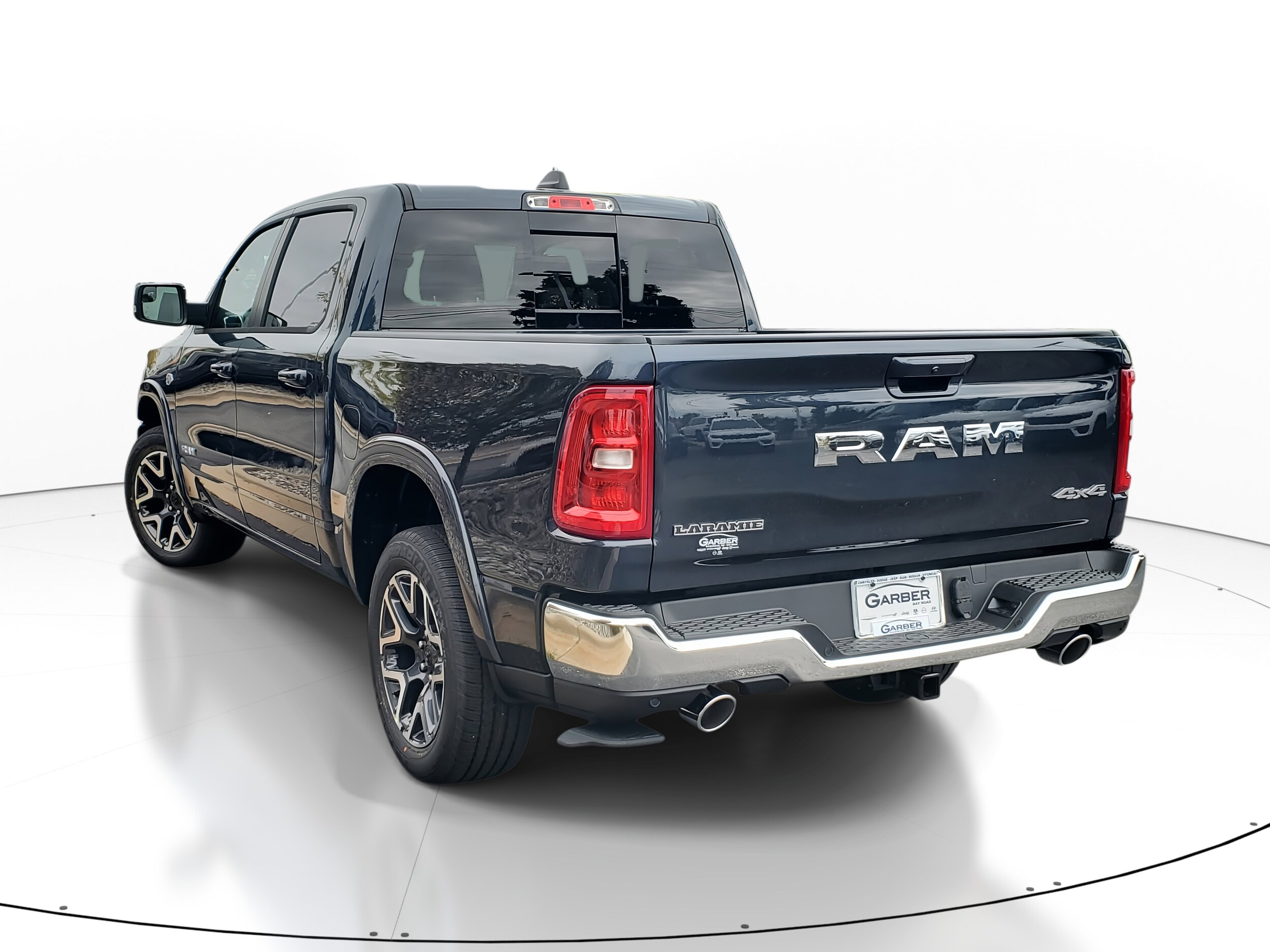 2026 Ram 1500 Laramie photo 3