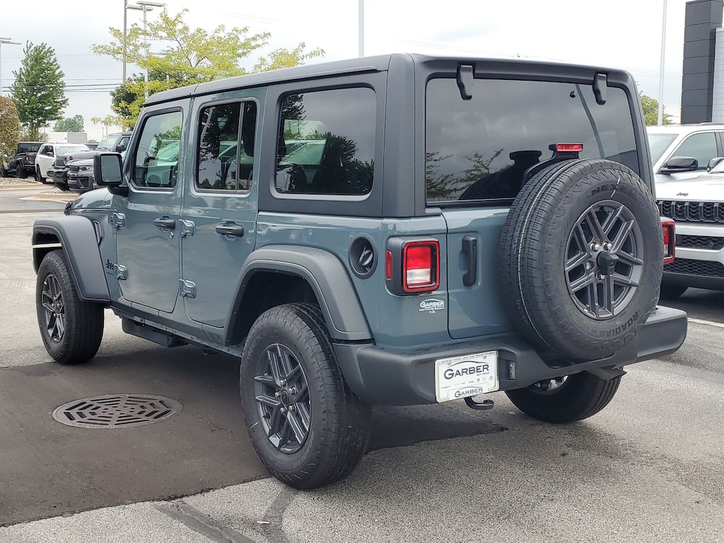 New 2026 Jeep Wrangler 4-DOOR SPORT S Sport Utility
