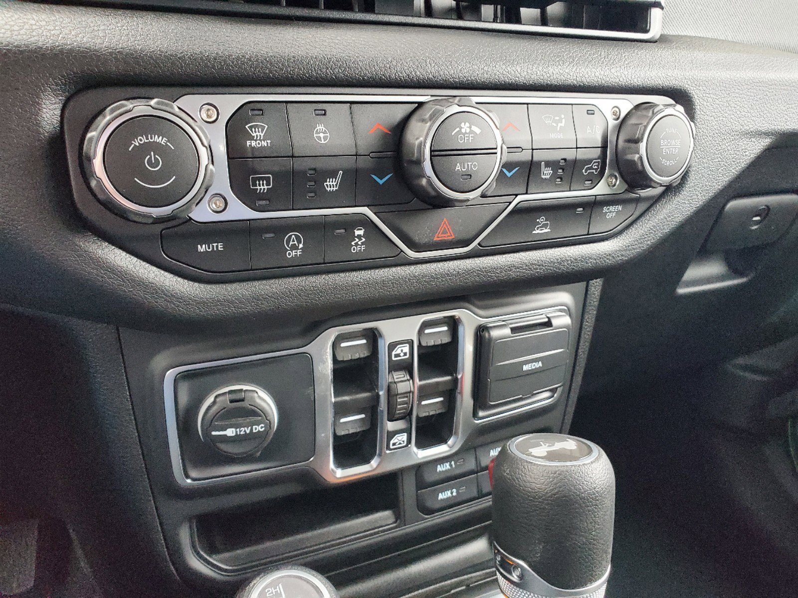 2025 Jeep Wrangler 4-Door Sport S - Photo 18