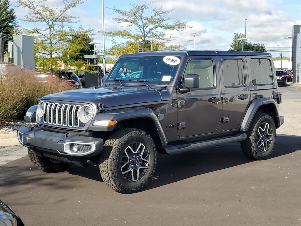 New 2026 Jeep Wrangler 4-DOOR SAHARA Sport Utility