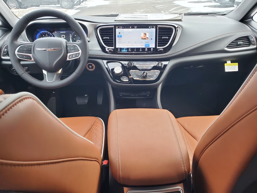 New 2026 Chrysler Pacifica PINNACLE AWD Passenger Van