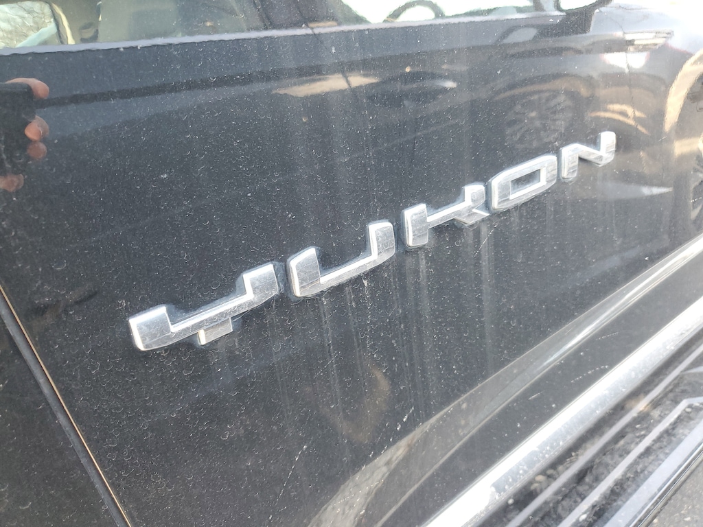 Used 2022 GMC Yukon SLT SUV