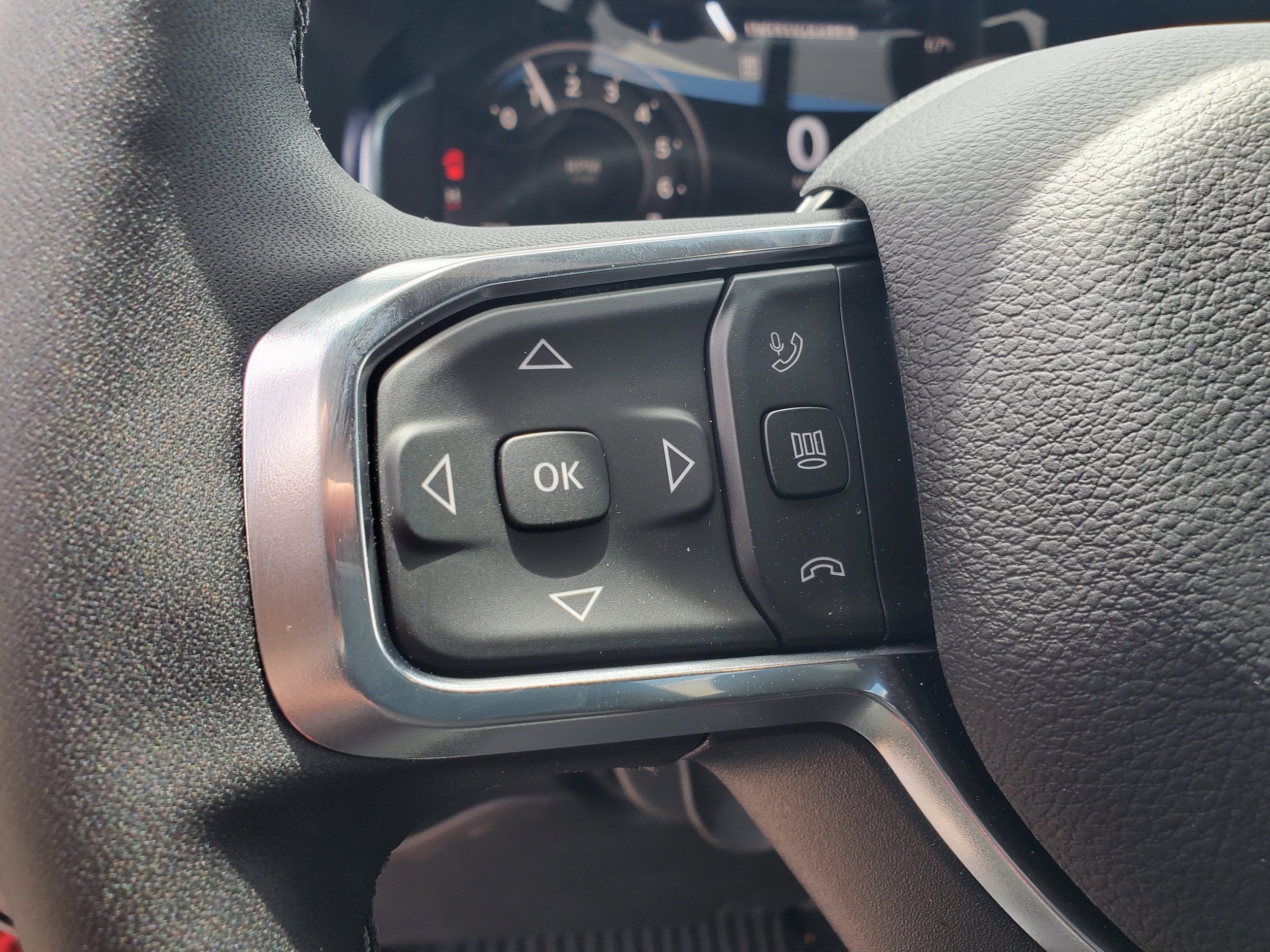 2026 RAM 2500 Laramie - Photo 17
