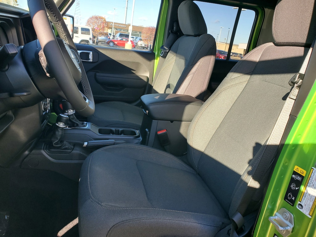 New 2026 Jeep Gladiator SPORT S 4X4 Pickup