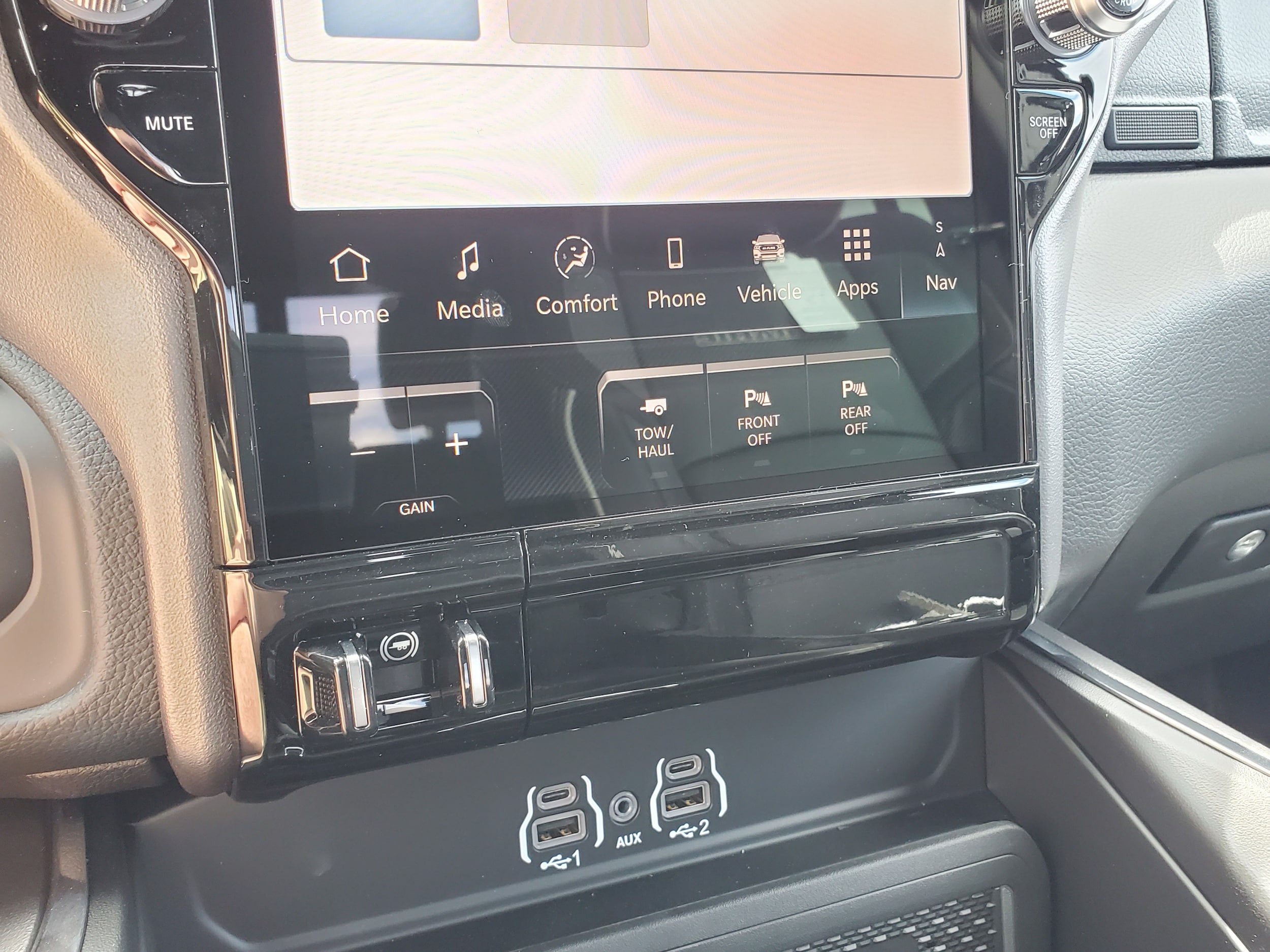 2026 RAM 2500 Laramie - Photo 26