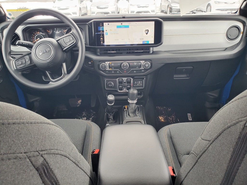 New 2026 Jeep Gladiator SPORT 4X4 Pickup