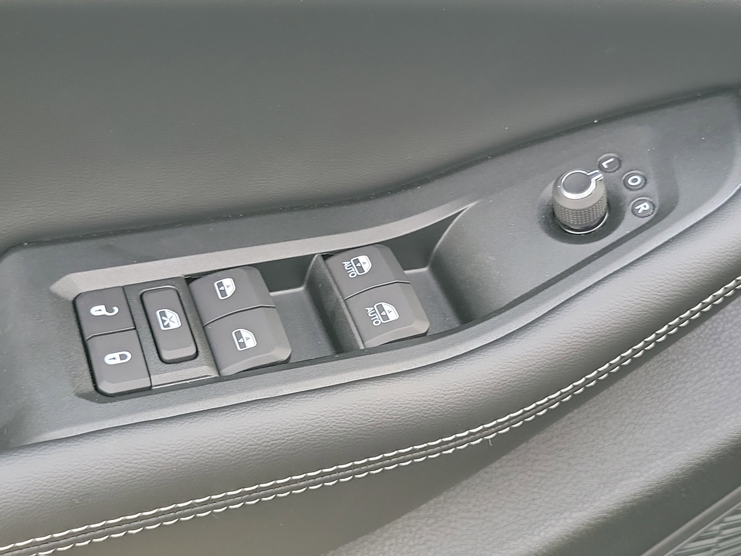 2026 Jeep Grand Cherokee L Laredo - Photo 23