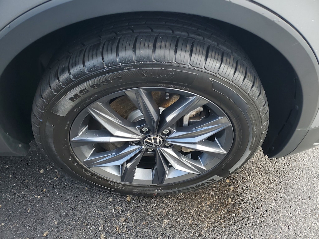 Used 2022 Volkswagen Tiguan 2.0T SE SUV